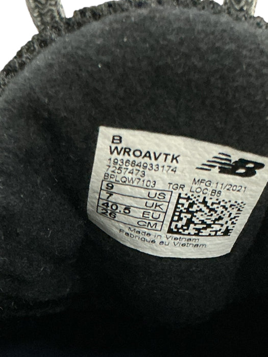 Tenis 9 (NEW BALANCE)