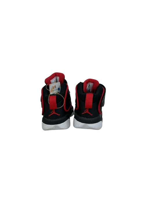 Tenis para bebé 5 (JORDAN)