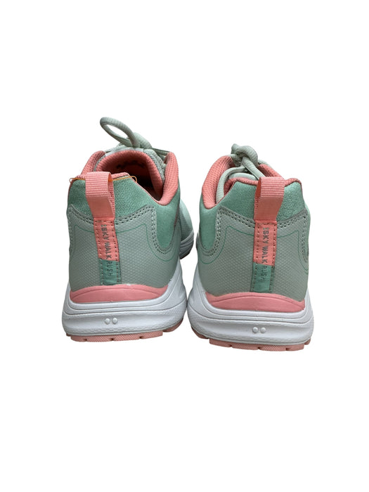 Tenis 8 (RIKA)