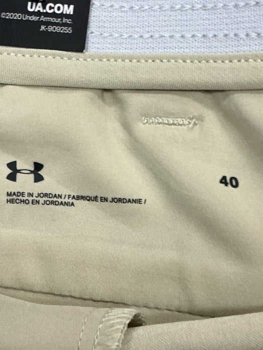 Pantaloneta 40 (UNDER ARMOUR)
