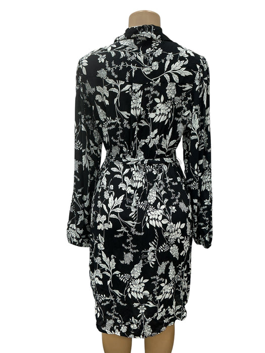 Vestido M (WELL WORN)