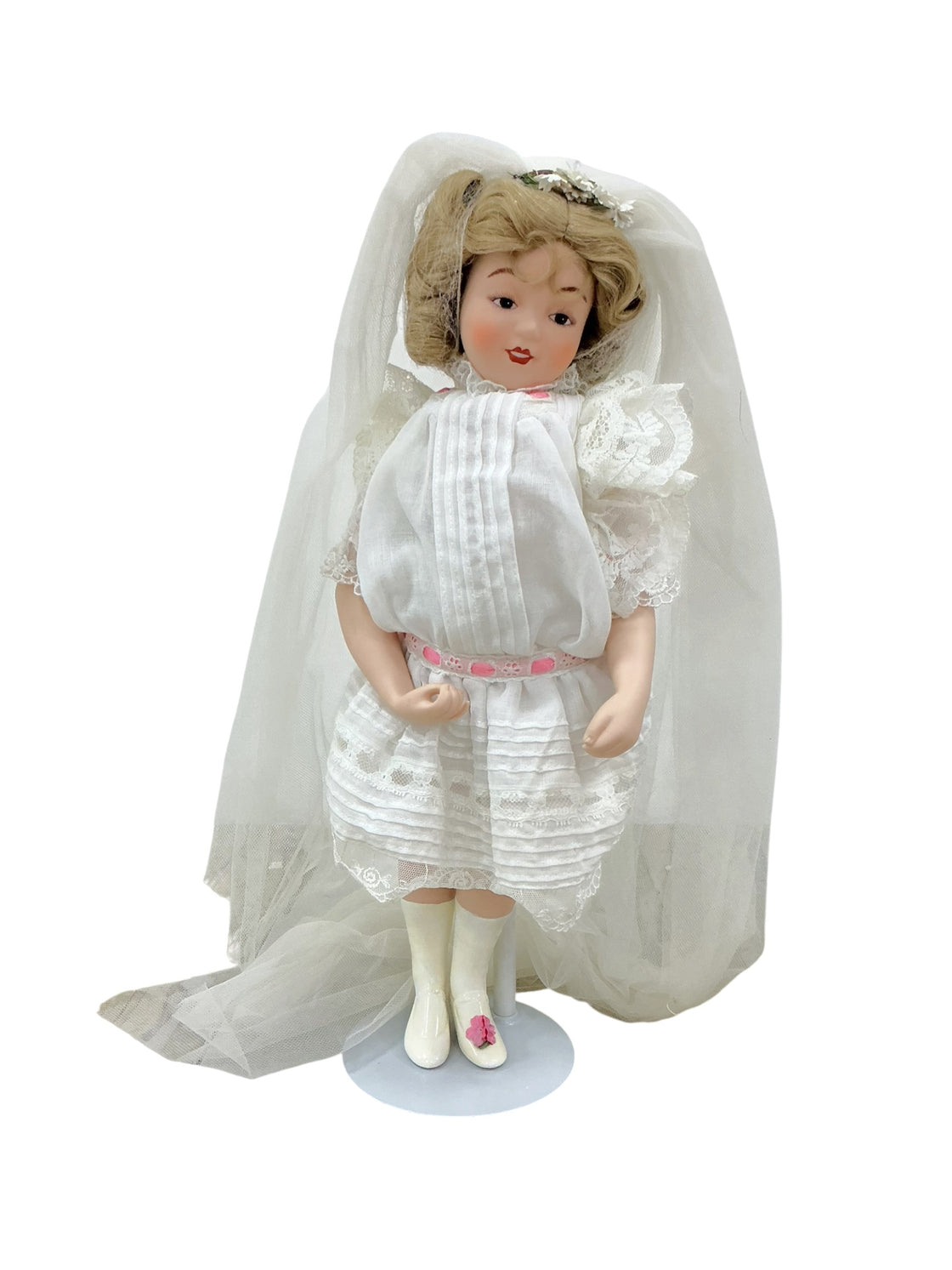 Playing Bride (THE HAMILTON COLLECTION)