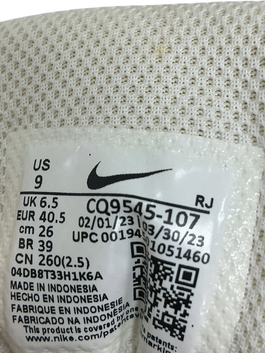 Tenis 9 (NIKE)