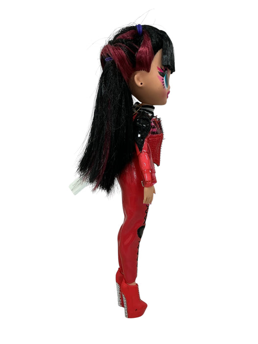 Spicy Babe (MGA ENTERTAINMENT)