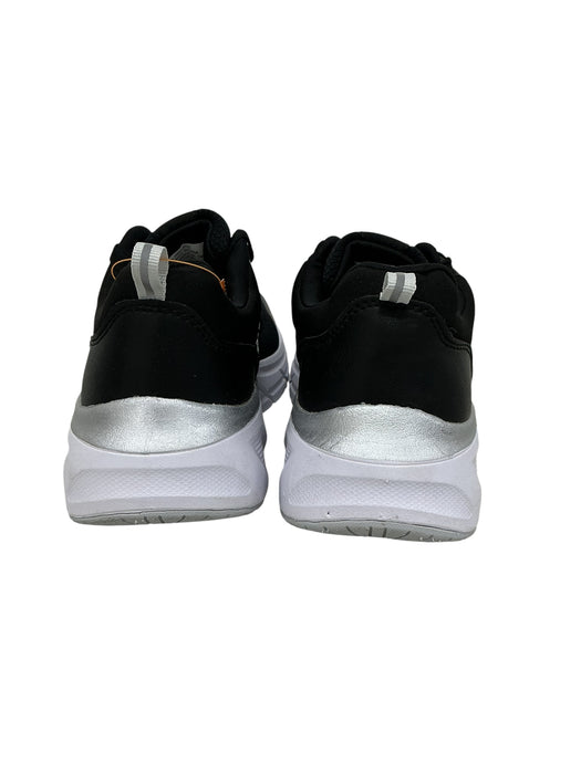 Tenis 8