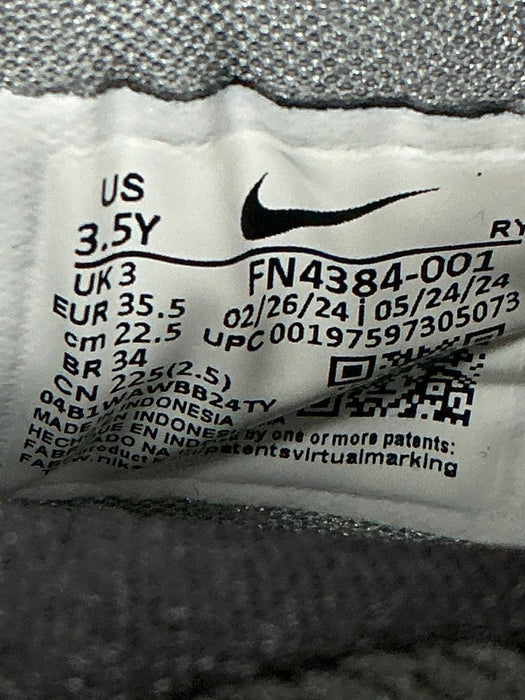 Tenis 3.5Y (NIKE)
