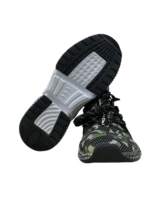 Tenis