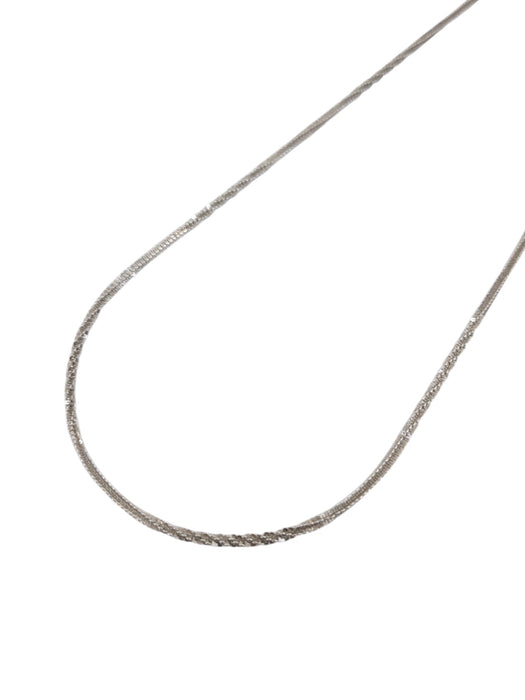 Collar de plata (925)