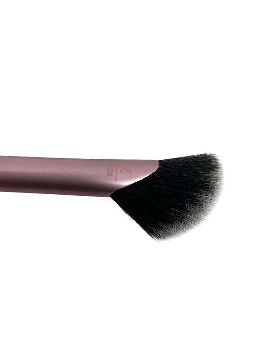 Brocha para rostro (REAL TECHNIQUES)