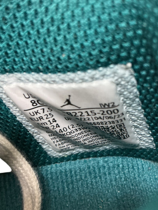 Tenis para niñ@ 8C (JORDAN)