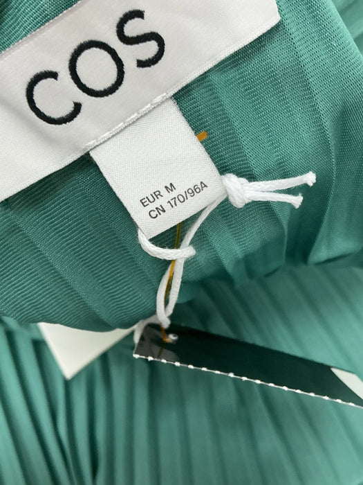 Blusa M (COS)