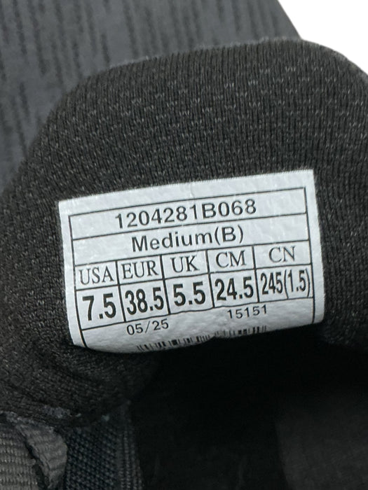 Tenis 7.5 (BROOKS)