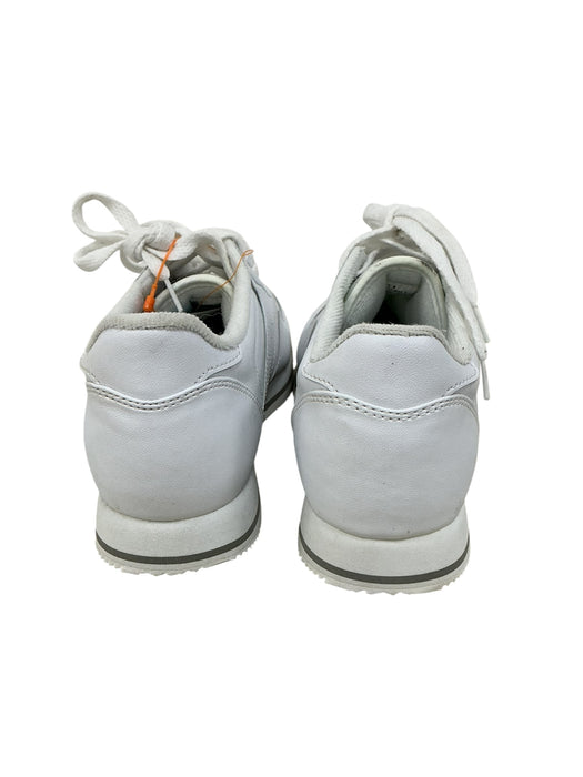 Tenis 8