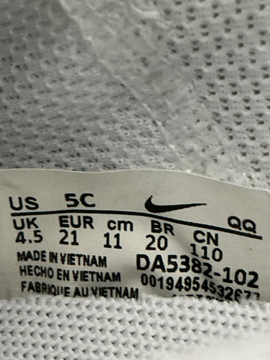 Tenis para bebé 5C (NIKE)