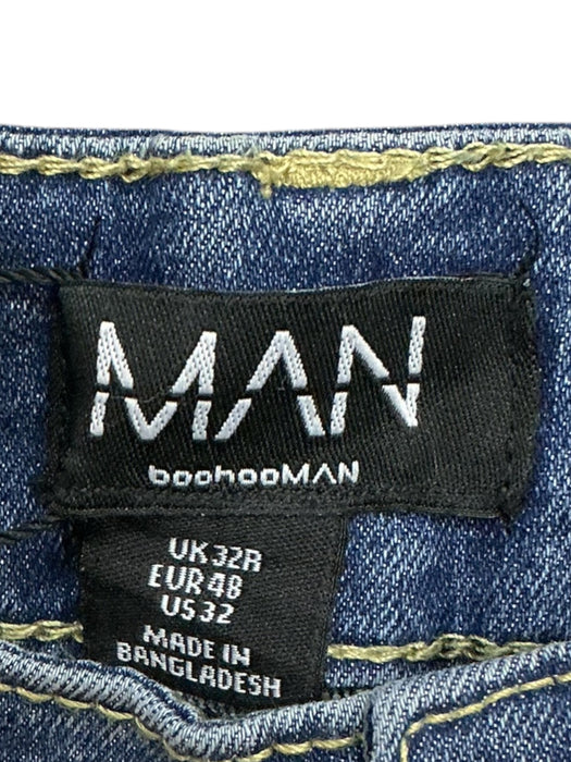 Pantalón 32 (BOOHOOMAN)