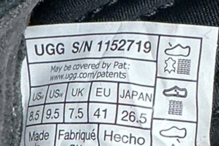 Tenis 8.5 (UGG)