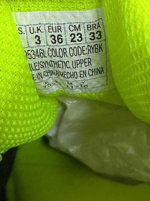 Tenis 4 (SKECHERS)