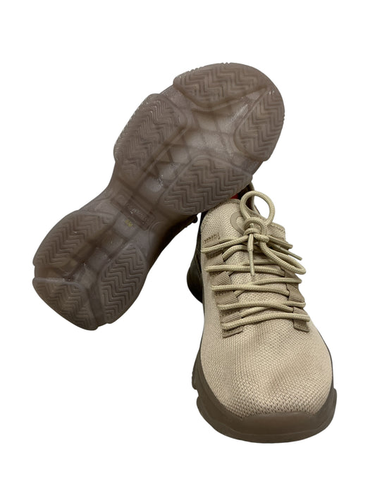 Tenis 8