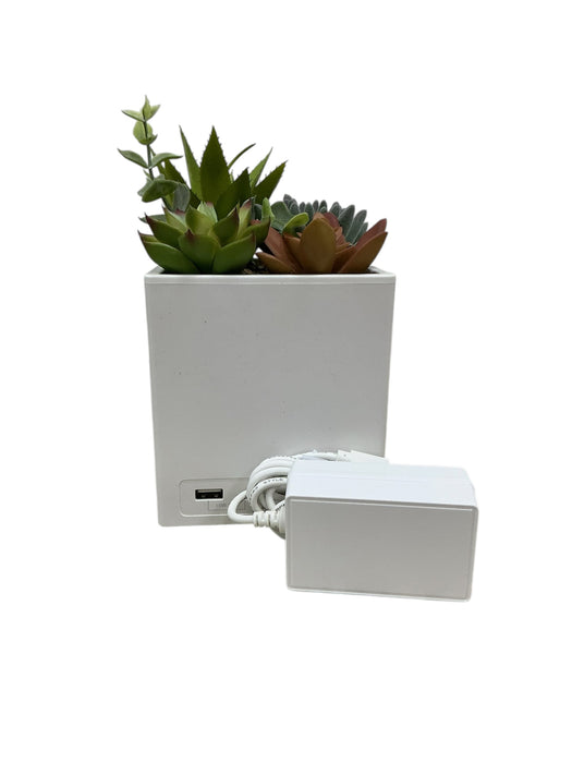 Cargador decorativo (TECH²)