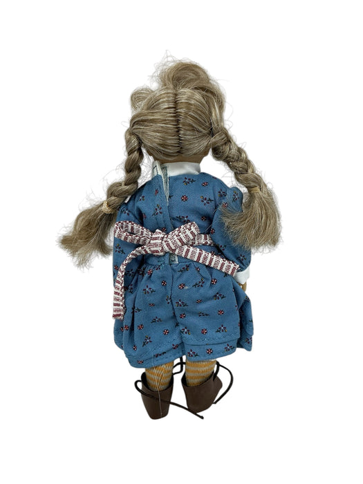 Kirsten Larson (AMERICAN GIRL)