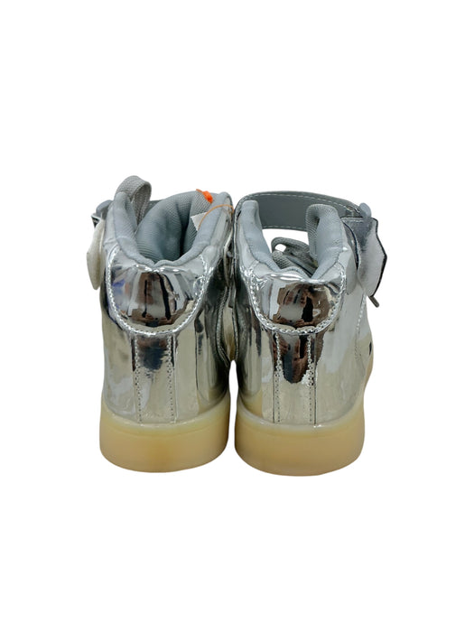 Tenis