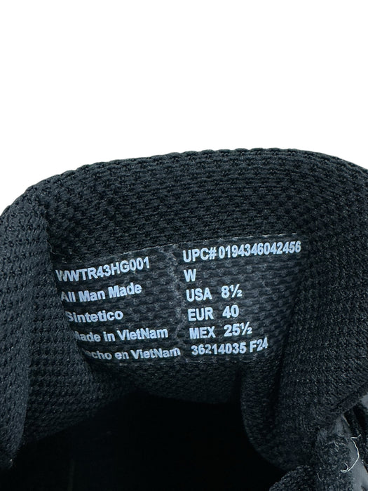 Tenis 8.5