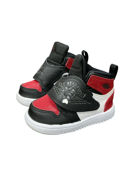 Tenis para bebé 4C (JORDAN)