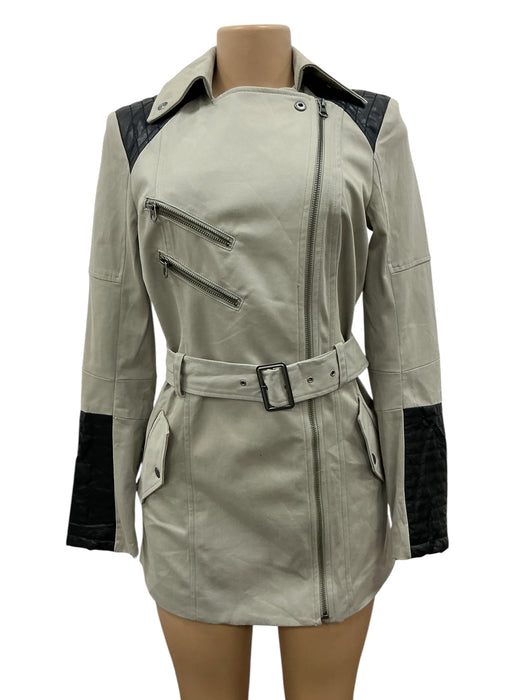 Abrigo XS (GUESS)