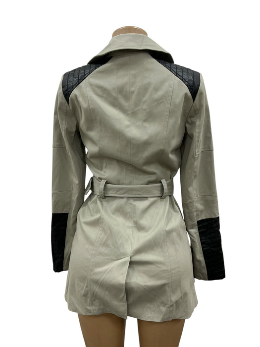 Abrigo XS (GUESS)