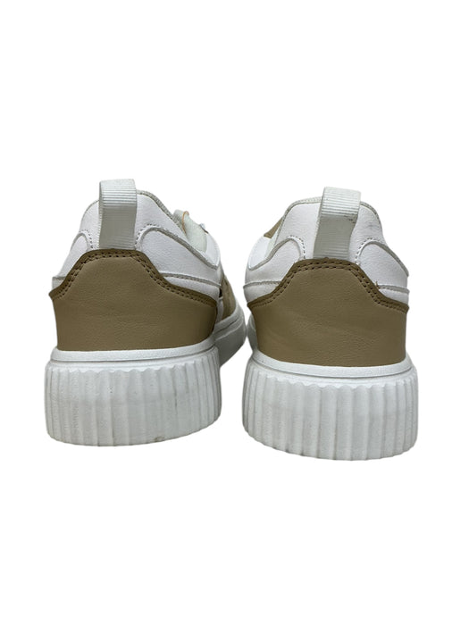 Tenis