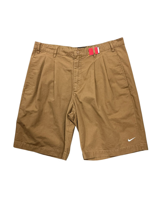 Pantaloneta 38 (NIKE)