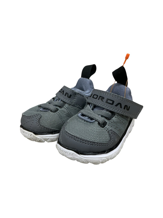 Tenis para bebé 2C (JORDAN)