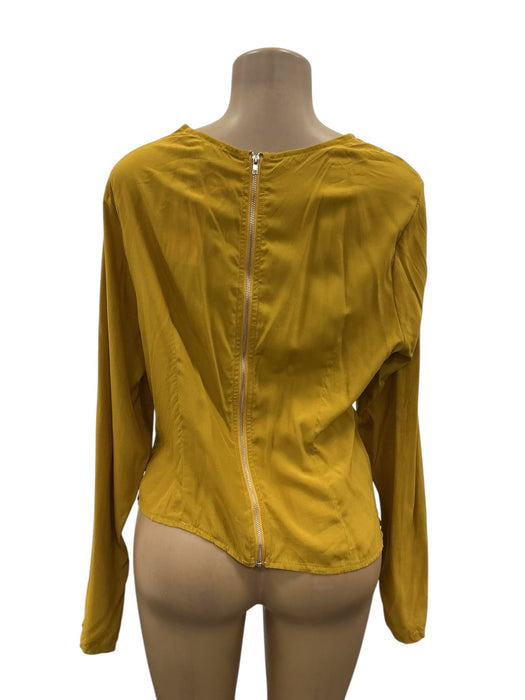 Blusa 12 (PRETTYLITTLETHING)