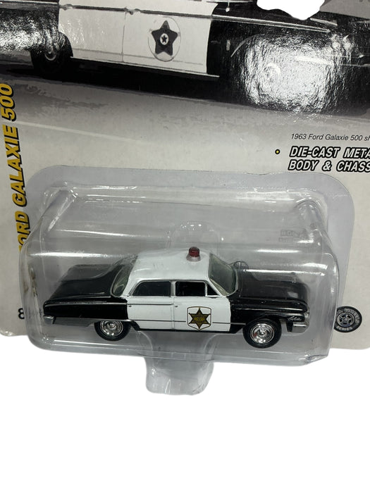 1961 Ford Galaxie 500 (JOHNNY LIGHTNING)