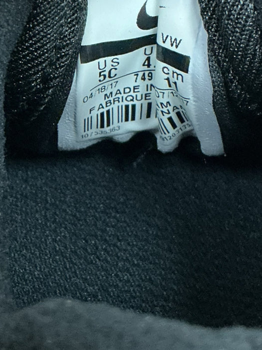 Tenis para bebé 5C (NIKE)
