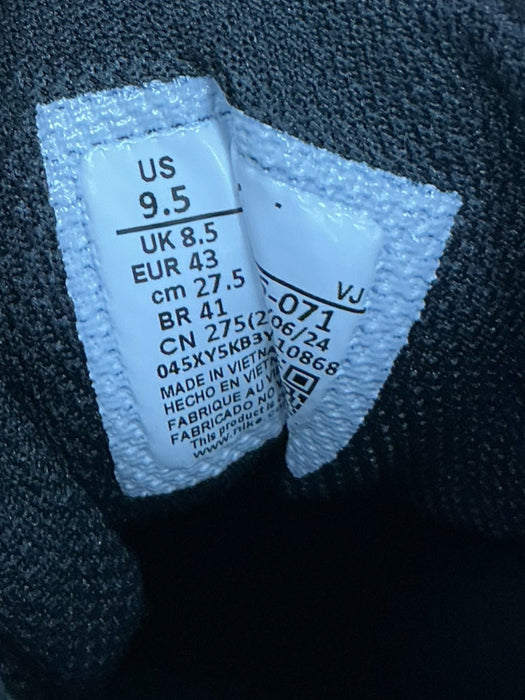Tenis 9.5 (JORDAN)