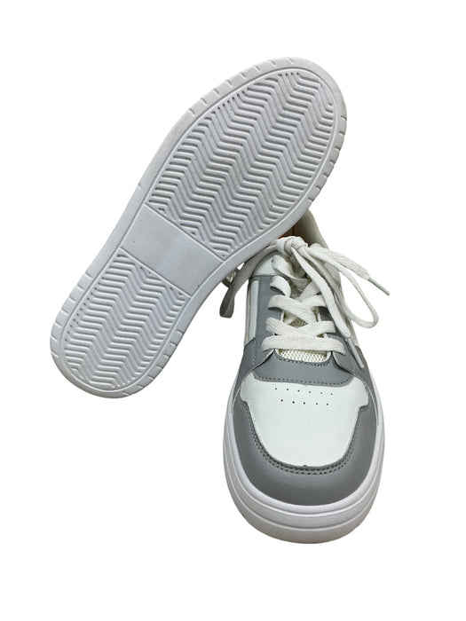 Tenis