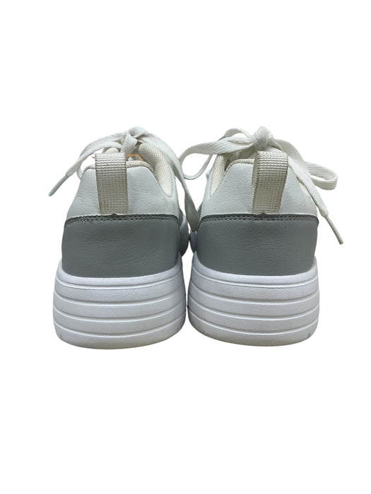 Tenis
