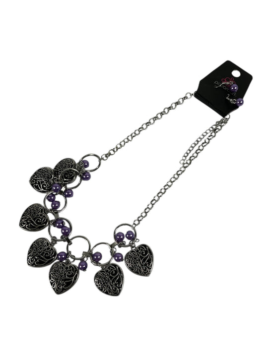 Collar y aretes de fantasía (PAPARAZZI)