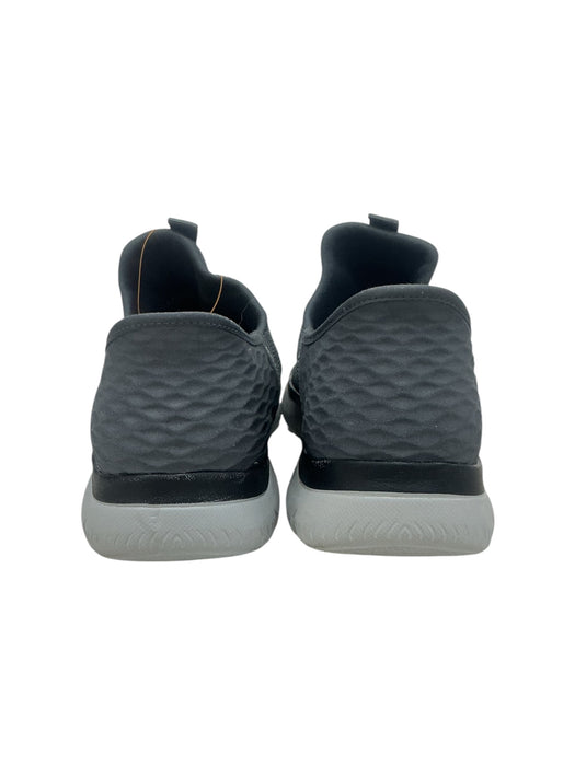 Tenis 9.5 (SKECHERS)