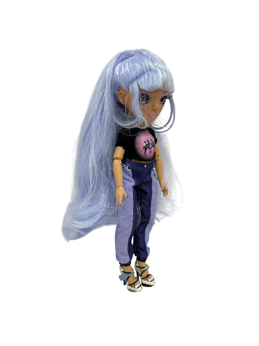 Tessa Park (RAINBOW HIGH)