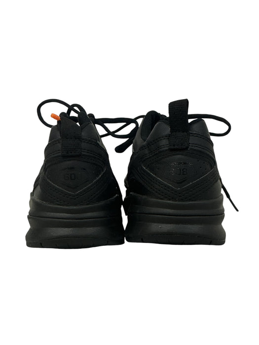 Tenis 8 (NEW BALANCE)