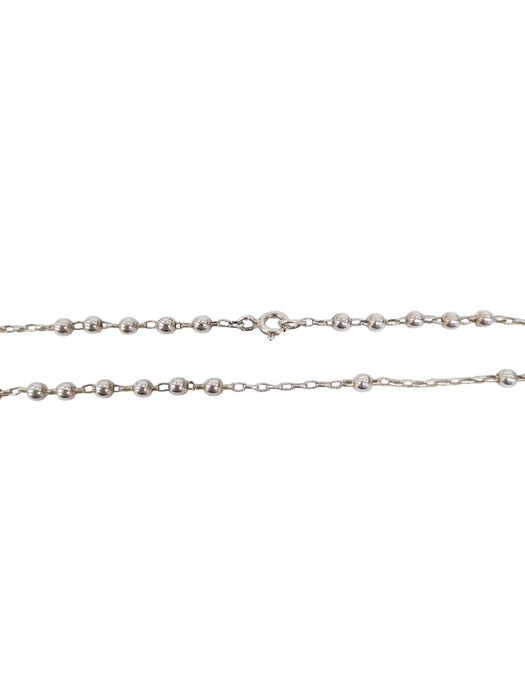 Cadena de plata