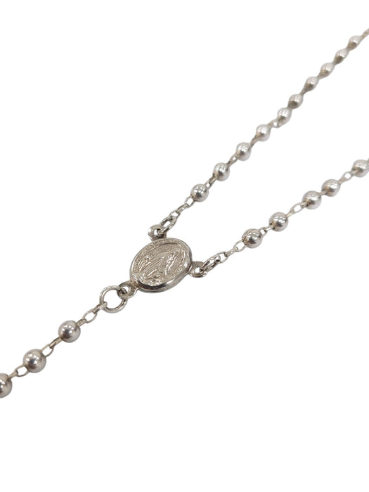 Cadena de plata