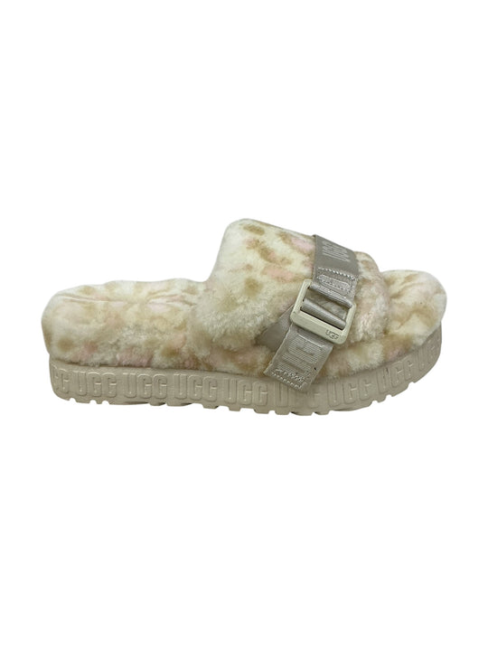 Pantuflas 9 (UGG)