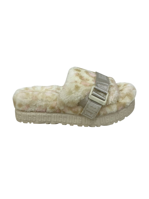 Pantuflas 9 (UGG)