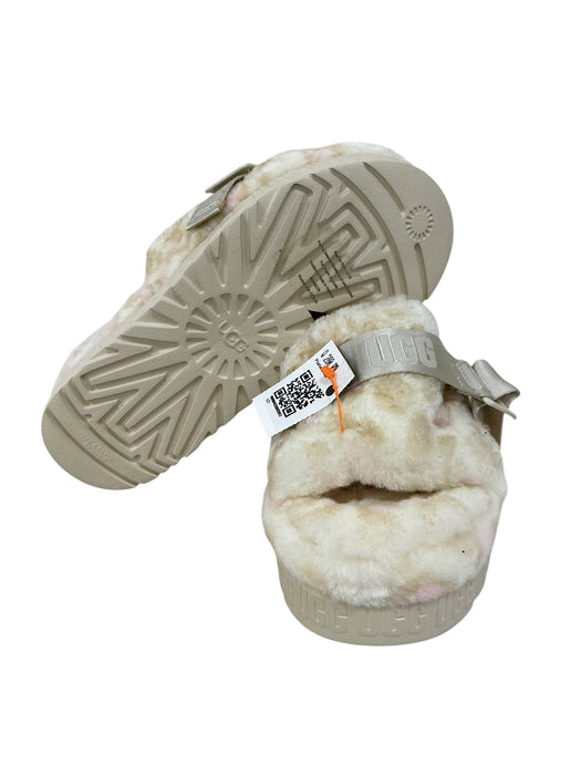 Pantuflas 9 (UGG)