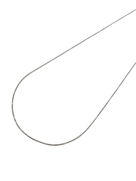 Collar de plata (925)