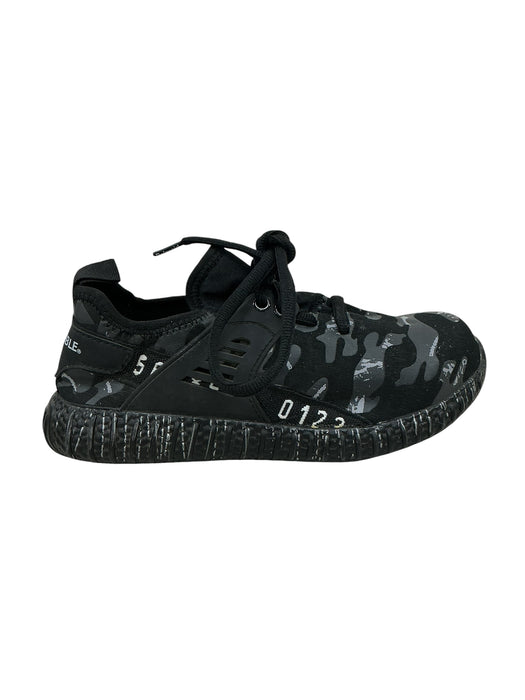 Tenis