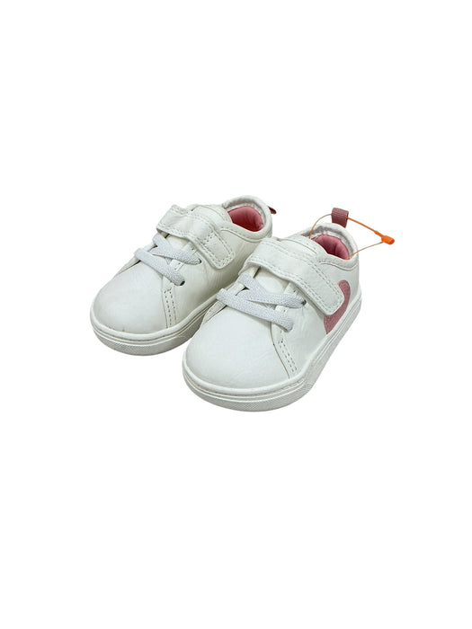 Tenis para bebé 3 (CARTER'S)